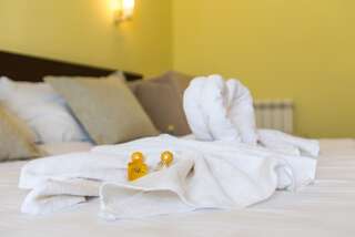 Отель Hotel Odissey Будва Двухместный номер с 1 кроватью и балконом-2