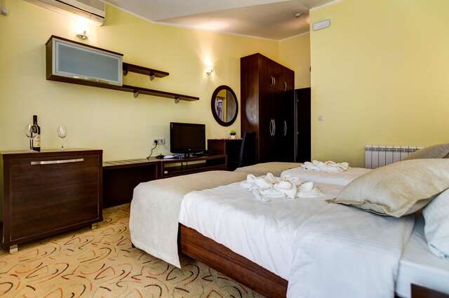 Отель Hotel Odissey Будва-5